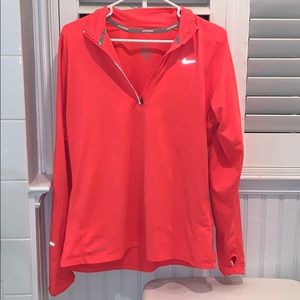 Nike Dri-fit pullover